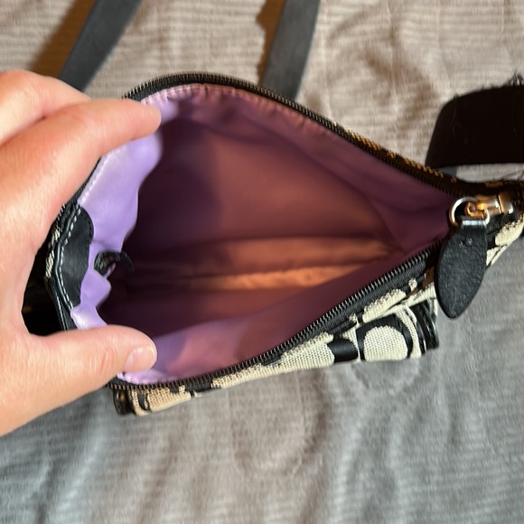 Gently used Coach Crossbody bag - Picture 4 of 5